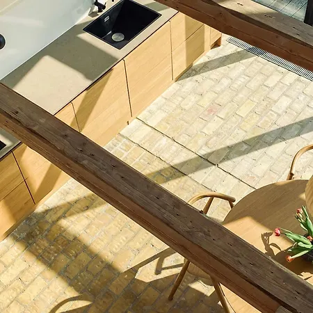 Vakantiehuis Modernized A-Frame House Near Saksild Beach *